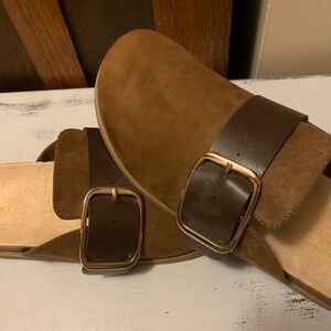 NWOT Old Navy Brown Suede Women’s Slip-On Mule with Buckle Strap
